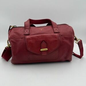 Fossil Crossbody Bag Red Leather Boho Classic Small Duffle Satchel Adjustable